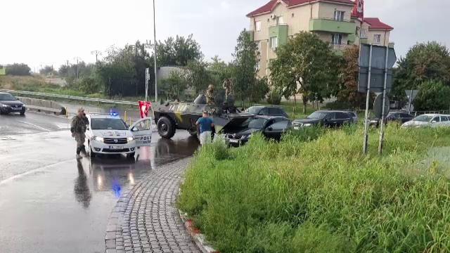 Gestul făcut de un șofer când a întâlnit o coloană de vehicule militare, în Constanța