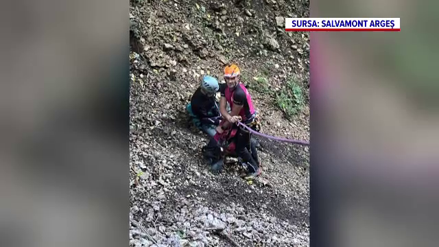 Pățania unor turiști germani în Munții Piatra Craiului, după ce au încercat să scurteze drumul spre cazare