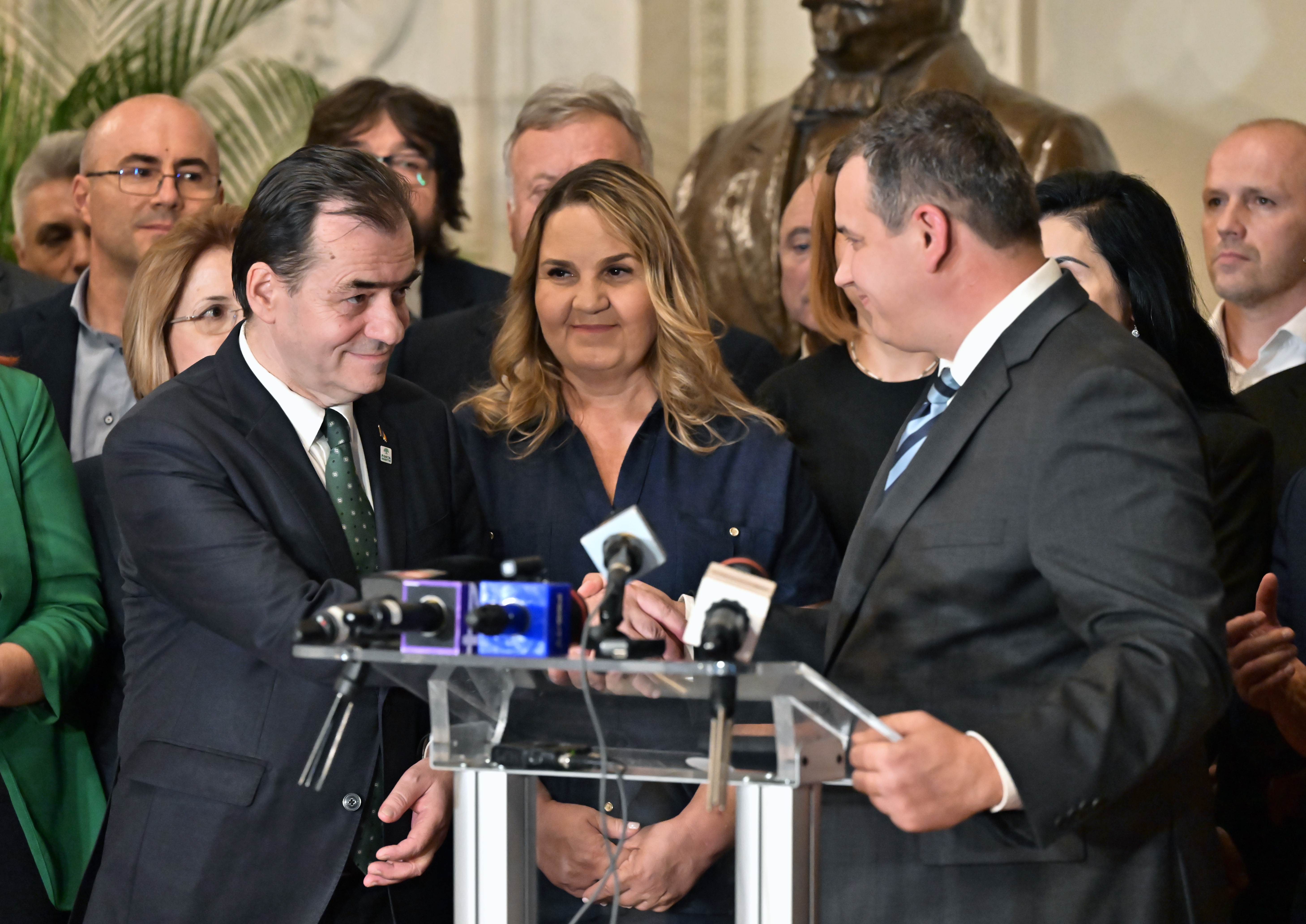 PMP şi Forţa Dreptei fac o alianţă politică pentru alegerile parlamentare şi prezidenţiale din 2024