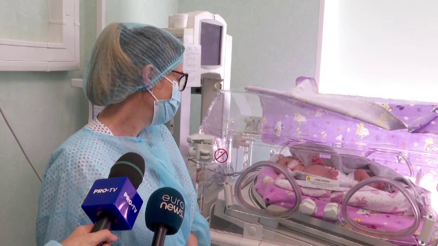 Un aparat performant care spală și sterilizează biberoanele a fost donat Maternității din Iași