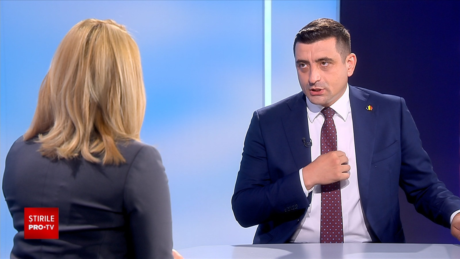 Elena Lasconi, despre George Simion: ”Acest individ are toate datele să devină dictator. El se crede păun”