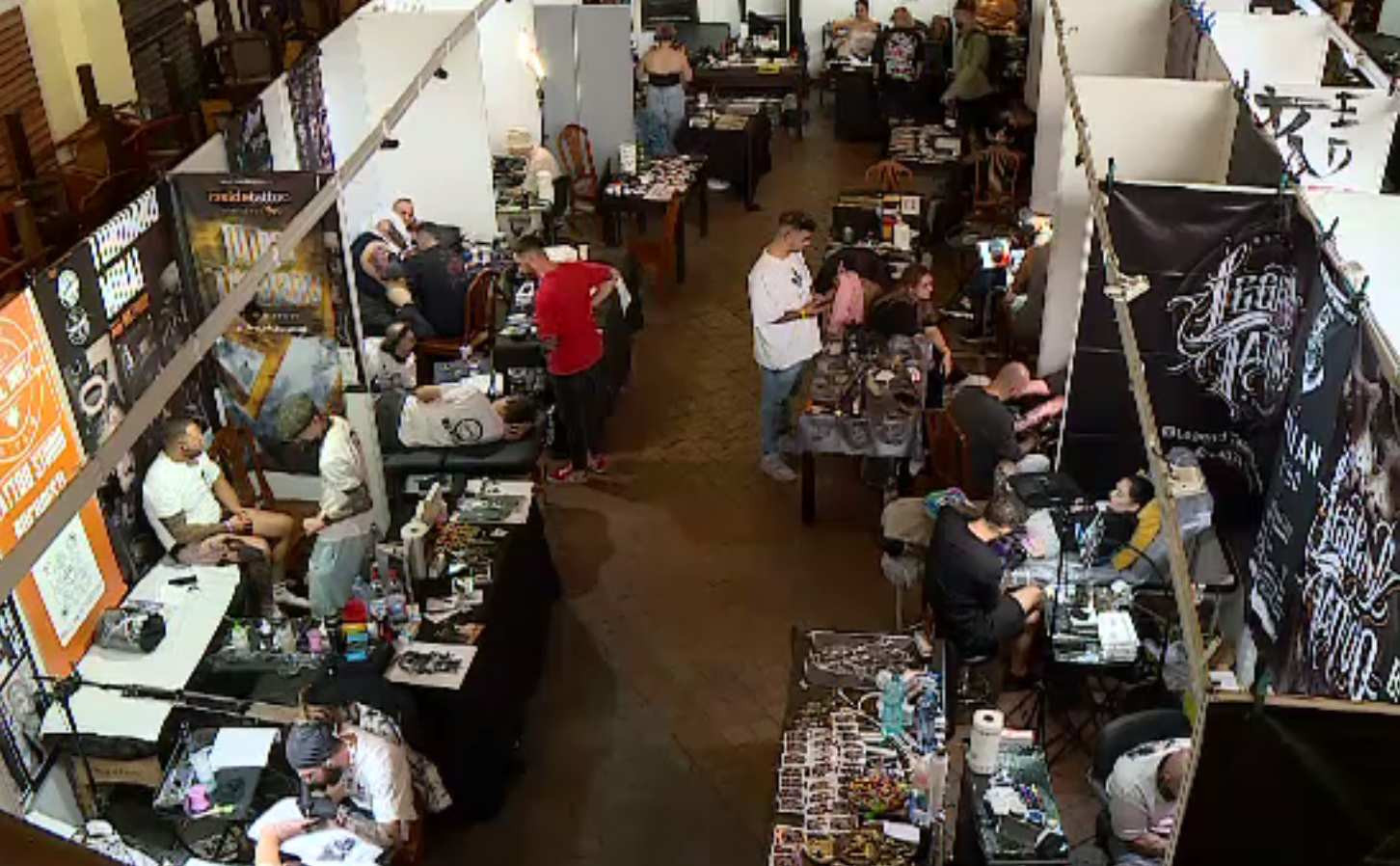 Tatuajul, ca o artă. 150 de artiști din toată lumea își expun lucrările în Capitală. „Cele mai multe exprimă povestea vieții”