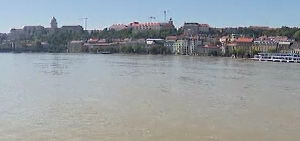 Viitura a lovit încă un oraș din Ungaria. Nivelul apei a ajuns la aproape 8 metri. Cum se prezintă situația în Budapesta