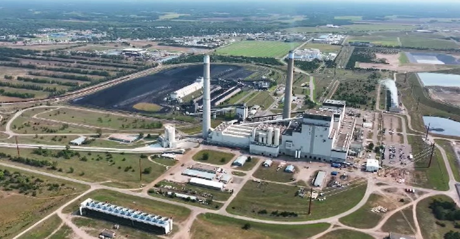 Centrală pe cărbuni, transformată să livreze energie verde. 125.000 de case vor fi electrificate de soare și vânt