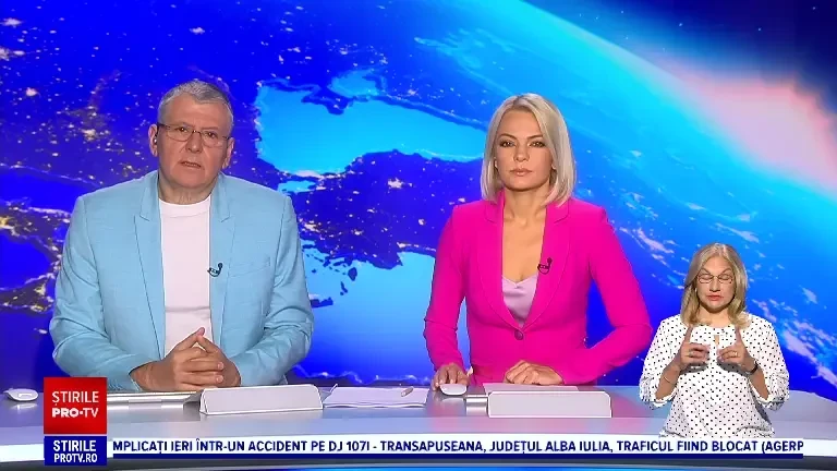 Urmărită de polițiști, o tânără de 17 a provocat haos pe șoselele din București. Ce pagube a provocat cu bolidul ei