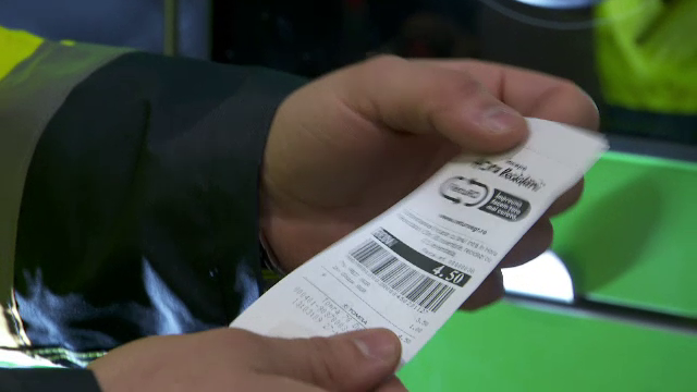 Cum au păgubit 4 indivizi din București un lanț de magazine cu 300.000 lei prin falsificarea voucherelor de la PET-uri