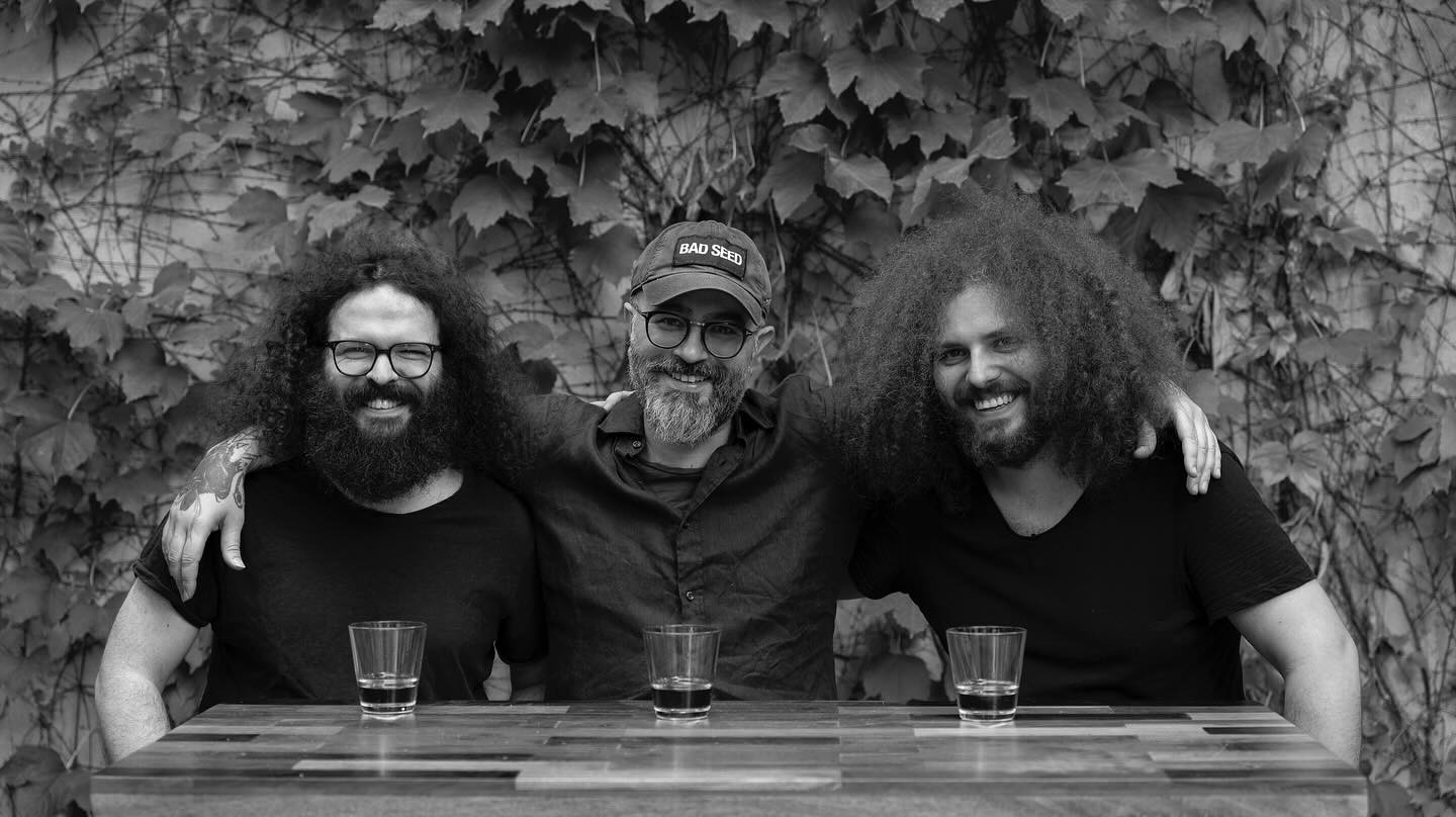 Trupa Orkid lansează pe vinil albumul ”Noi contra Noi”. Concerte de ”post-traumatic blues” în mai multe orașe din țară