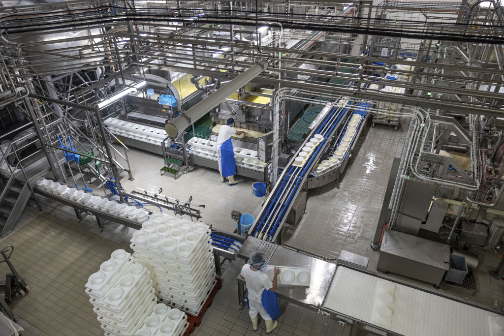 O fabrică importantă din România se închide. Angajații vor fi concediați