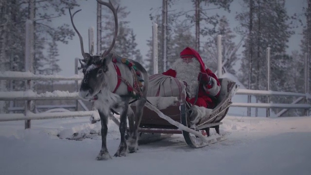 Românii se înghesuie deja să-și programeze vacanțele de iarnă. Cât costă o vizită la Moș Crăciun sau pe plajă în Thailanda