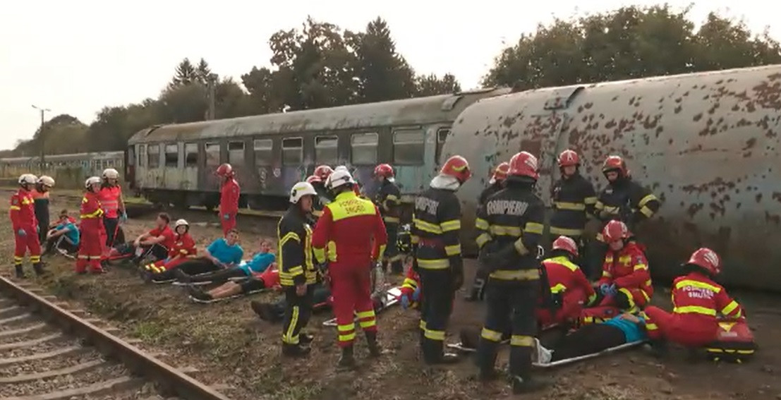 Exercițiu în premieră. Simulare de accident feroviar în Cluj-Napoca. Planul Roșu de intervenție, activat