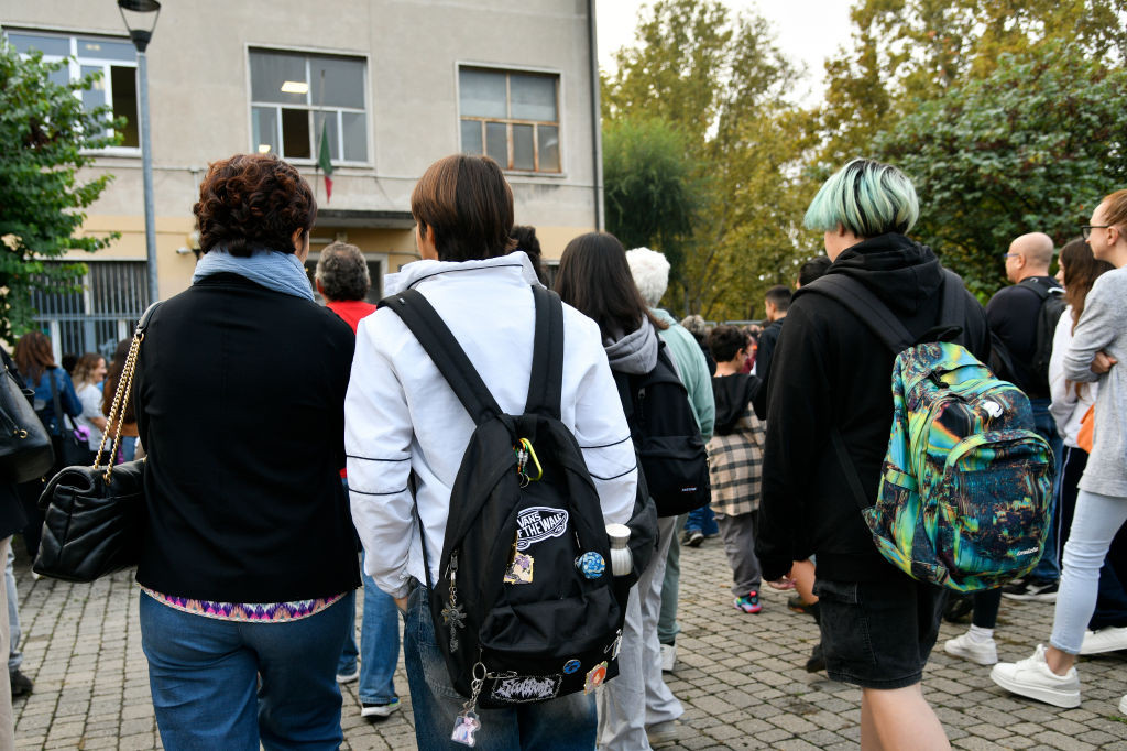 Elevii din București intră în vacanță pentru o săptămână. Când revin la ore și când vor mai avea liber