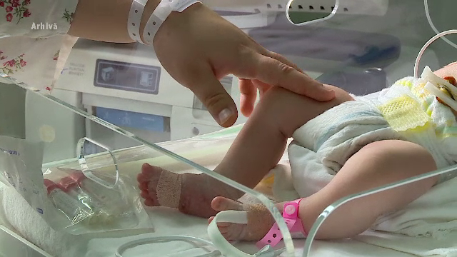 70% dintre românce nasc prin cezariană, deși OMS recomandă doar 15%. Femeile se tem din cauza condițiilor din spitale