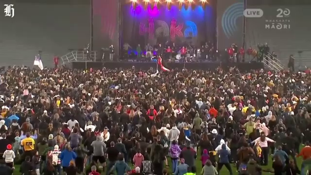 Peste 6.000 de oameni s-au adunat într-un parc din Noua Zeelandă pentru a doborî un record