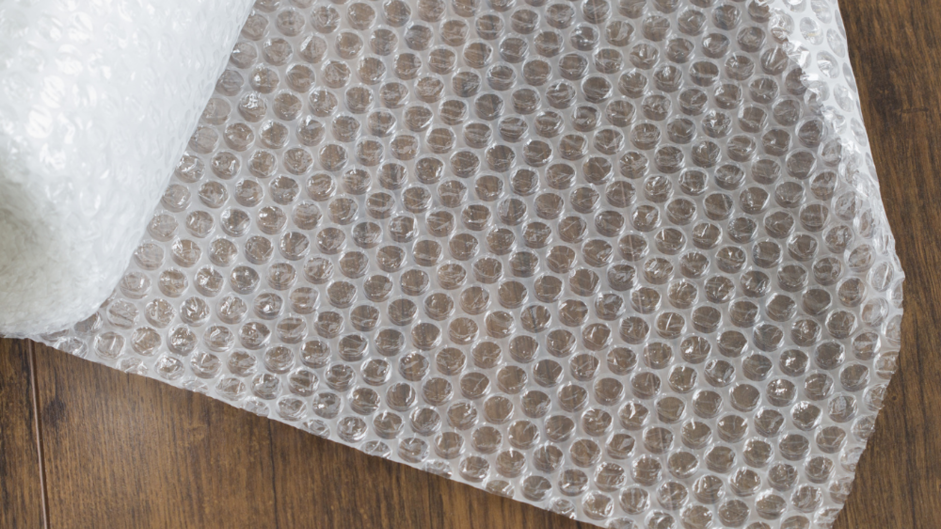 (P) Cea mai bună folie cu bule: principalele caracteristici