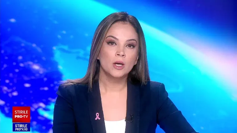 Localitatea din România terorizată de lupi. Ce fac sălbăticiunile pe străzi în fiecare noapt