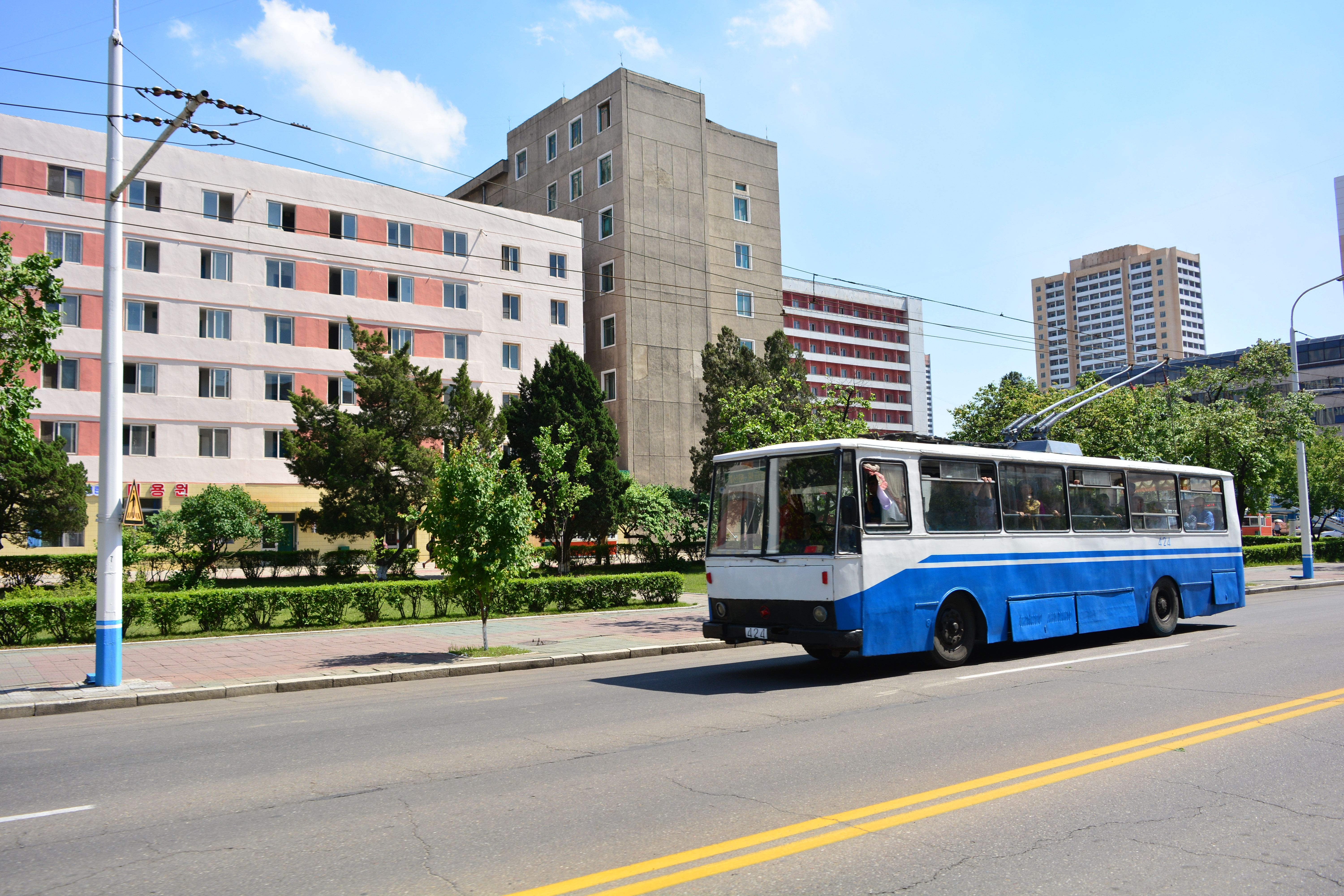 Un bărbat care a dezertat din Coreea de Nord a încercat să se întoarcă înapoi cu un autobuz furat