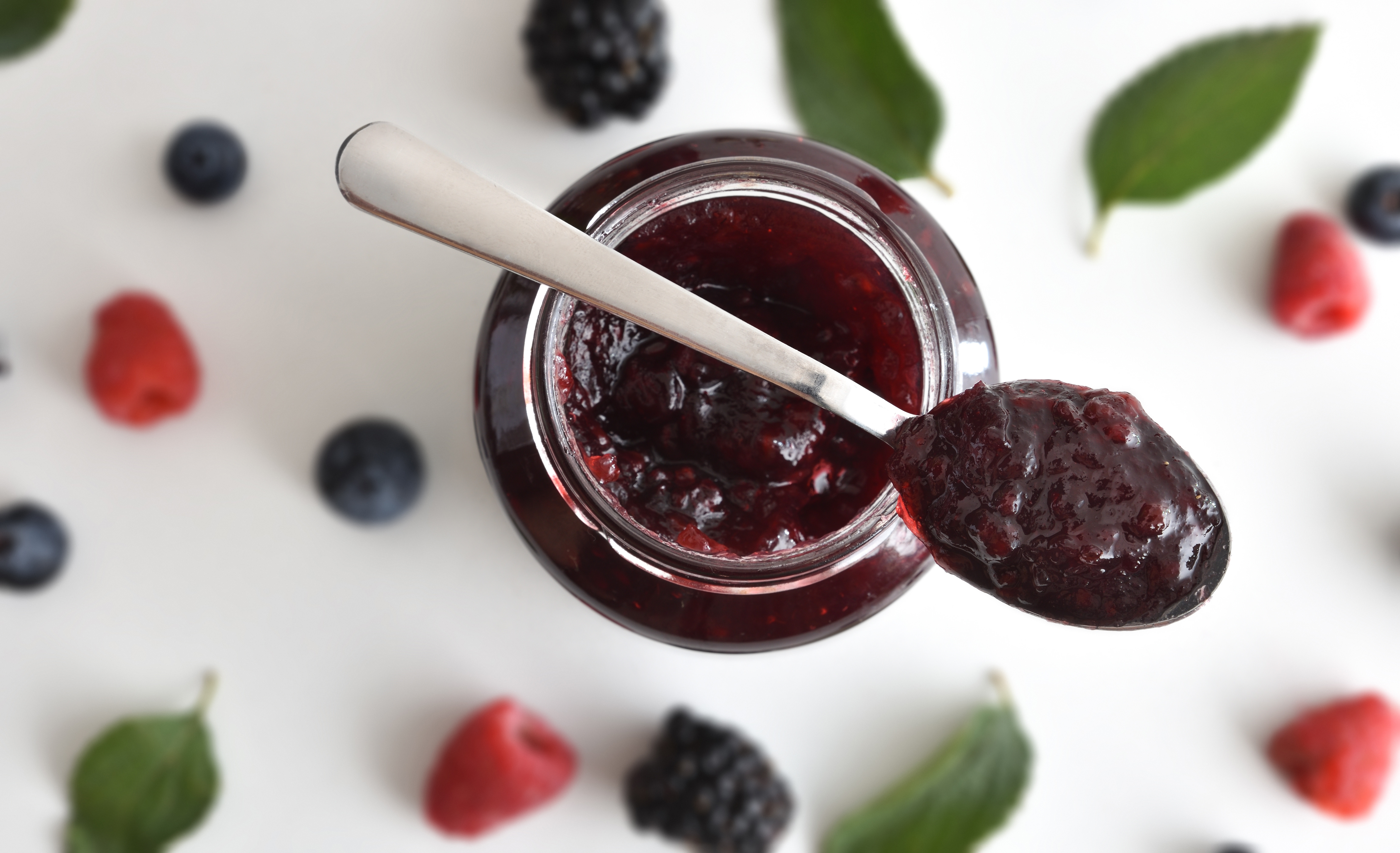 gem de fructe de padure