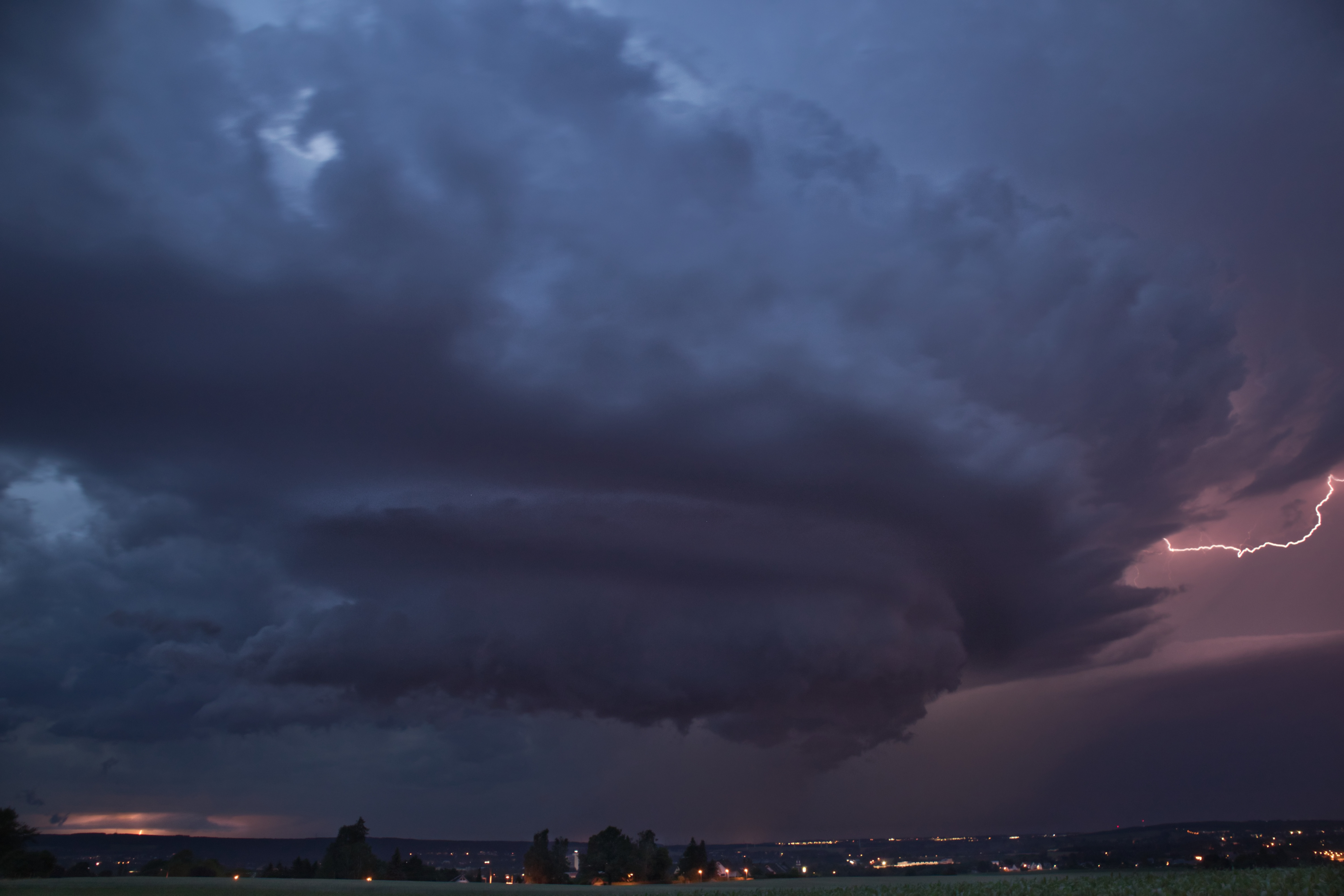 Țara în care aproape 300 de persoane au murit loviți de fulgere. Explicațiile oamenilor de știință