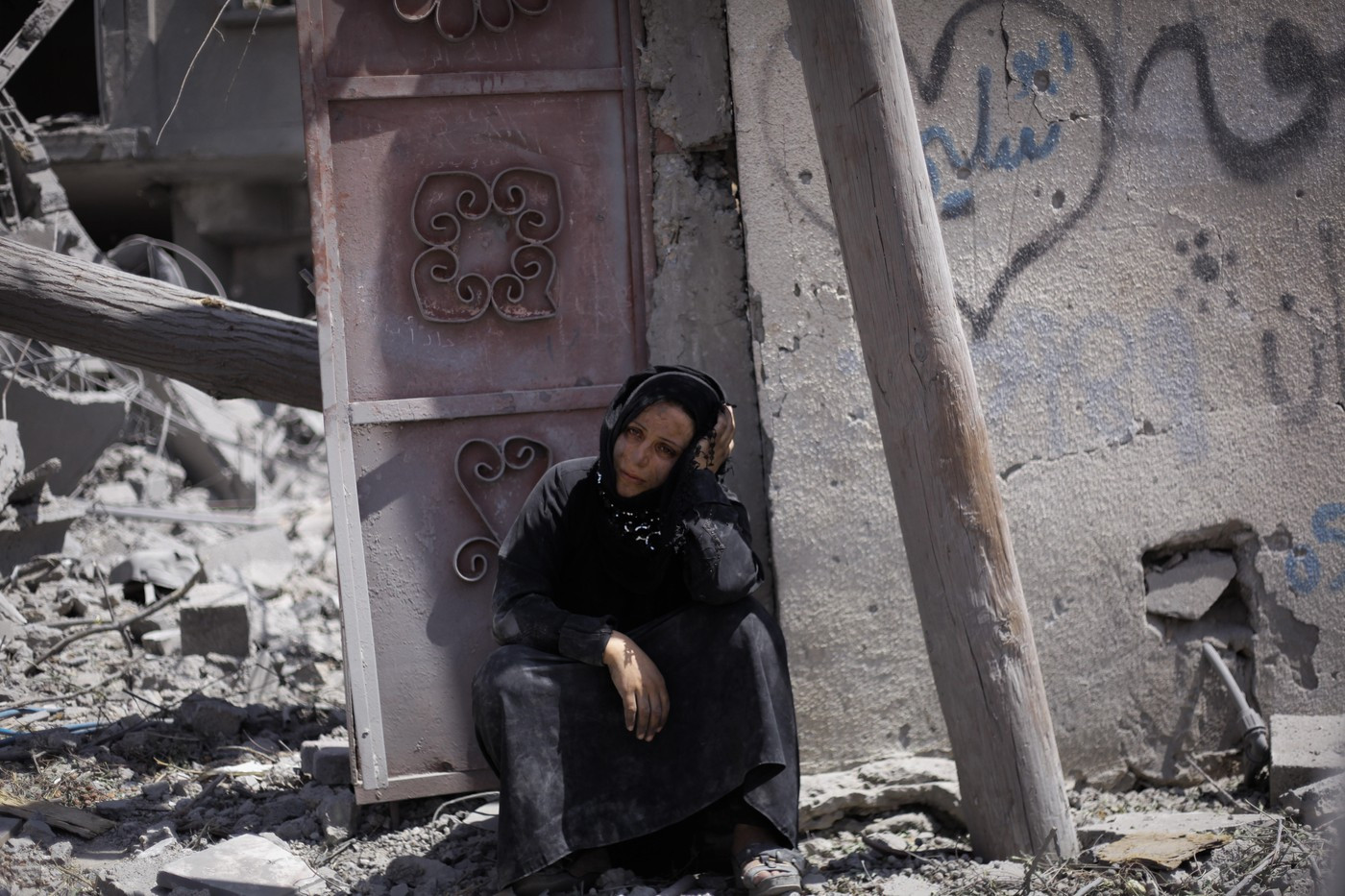 Dezastru în Fâșia Gaza. Crimele de război de care sunt acuzate Israelul şi Hamas după un an de conflict