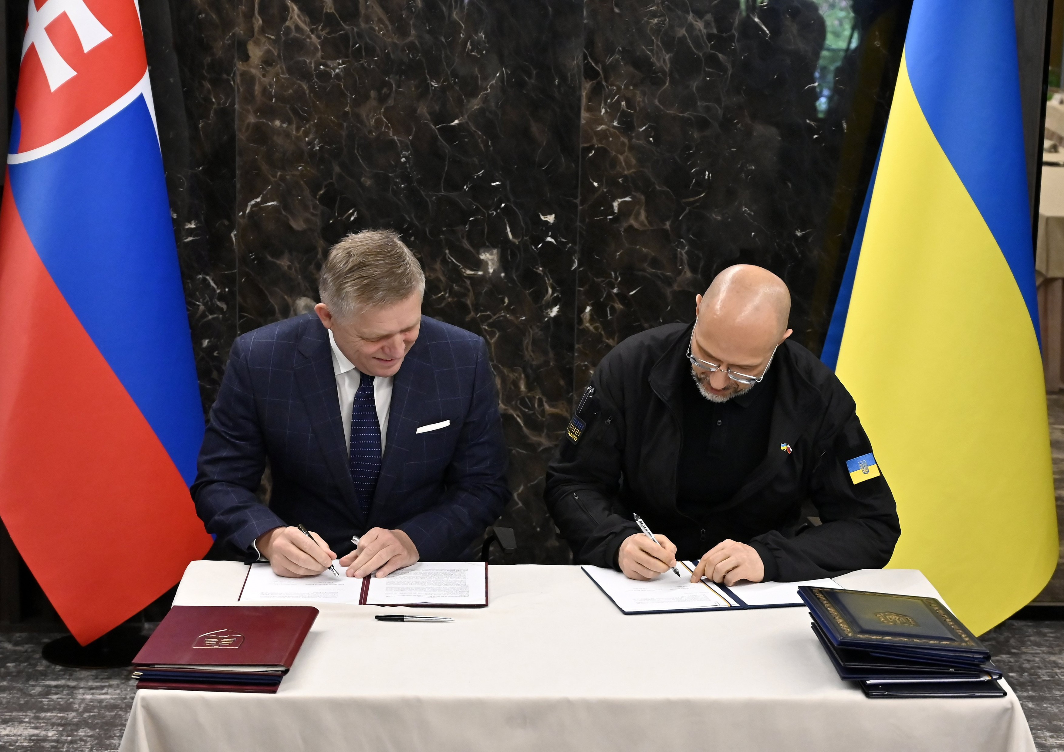 Robert Fico s-a dus în Ucraina să le spună că nu-i vrea în NATO. Ce zice premierul slovac despre aderarea Kievului la UE