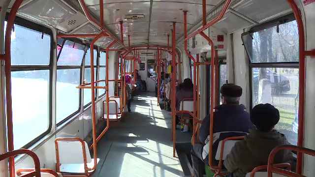 Bucureștenii încep, în sfârșit, să treacă la transportul public: ”Îmi este mai simplu”. Câte bilete a vândut STB anul acesta