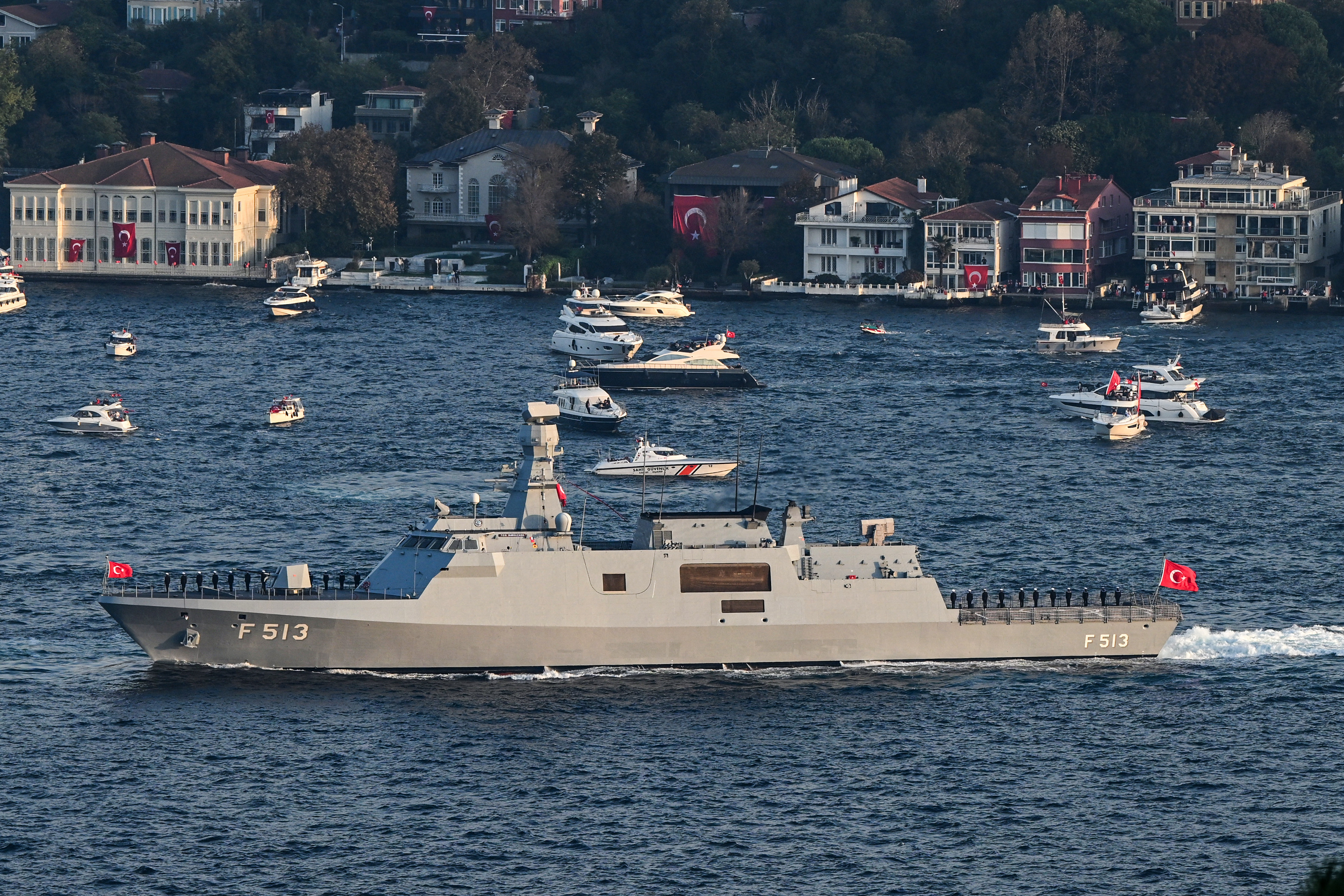 Turcia trimite nave militare în Liban. Erdogan amenință Israelul: „Va plăti pentru genocid mai devreme sau mai târziu”