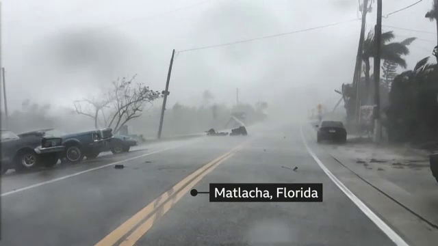Uraganul Milton lovește Florida. Vântul bate cu peste 200 de km/h și mai multe case au fost spulberate de tornadă