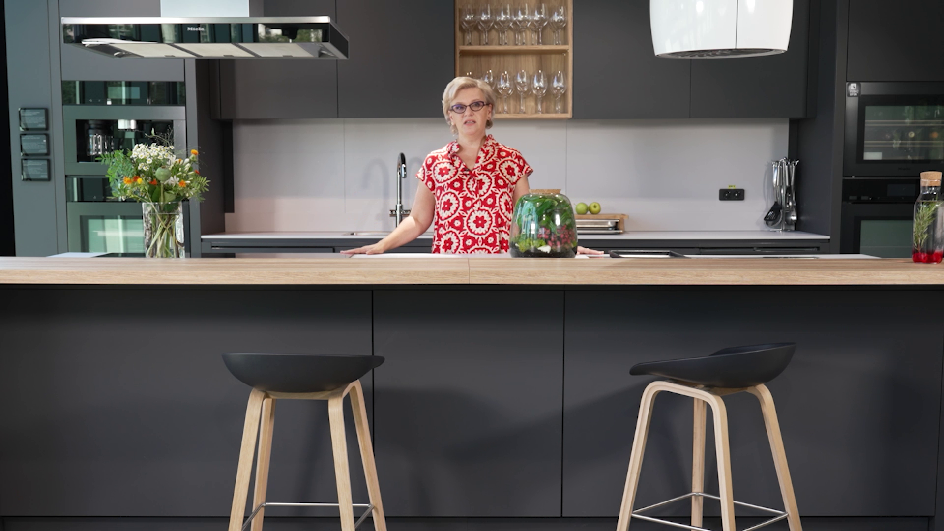 Conferă bucătăriei tale eficiență și confort prin dotări inovatoare de la Miele