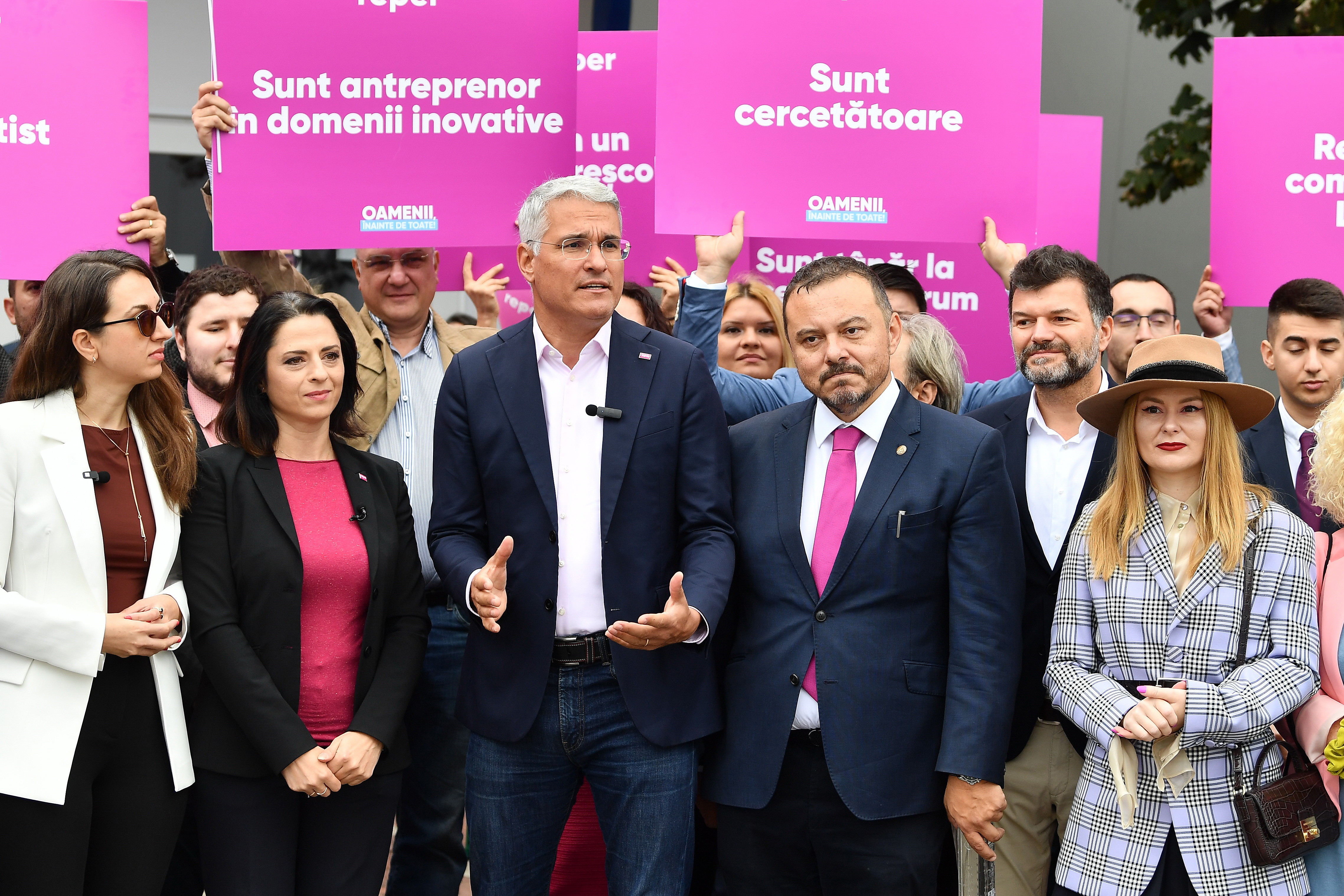 REPER, DEMOS, ACUM şi VOLT