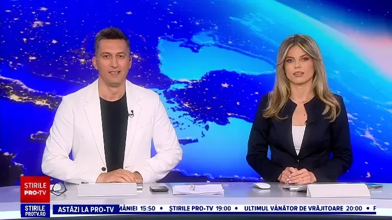 Evenimentul de fashion "Half is free" are loc sâmbătă la Unirea Shopping Center din capitală. Intrarea este liberă