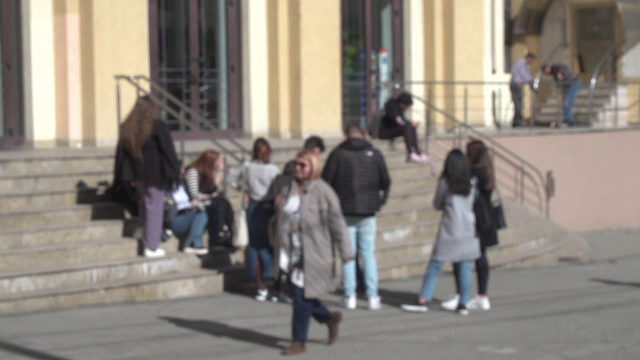 Un profesor universitar din Sibiu, acuzat de hărțuire de zeci de studenți. „O atmosferă de teroare constantă”