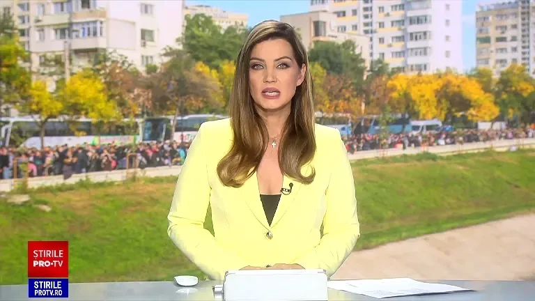 Coadă de peste 7 kilometri la moaștele Sfintei Parascheva, în Iași. Credincioșii au dormit în lăcașul de cult