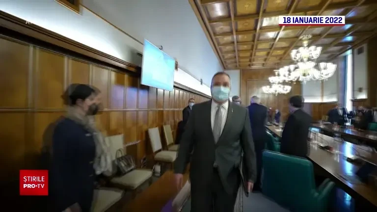 Ianuarie 2022: Nicolae Ciucă este acuzat că a plagiat lucrarea de doctorat