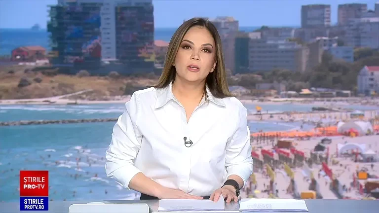 Vreme blândă pe litoral. Faleza Cazinoului din Constanța a arătat ca un furnicar