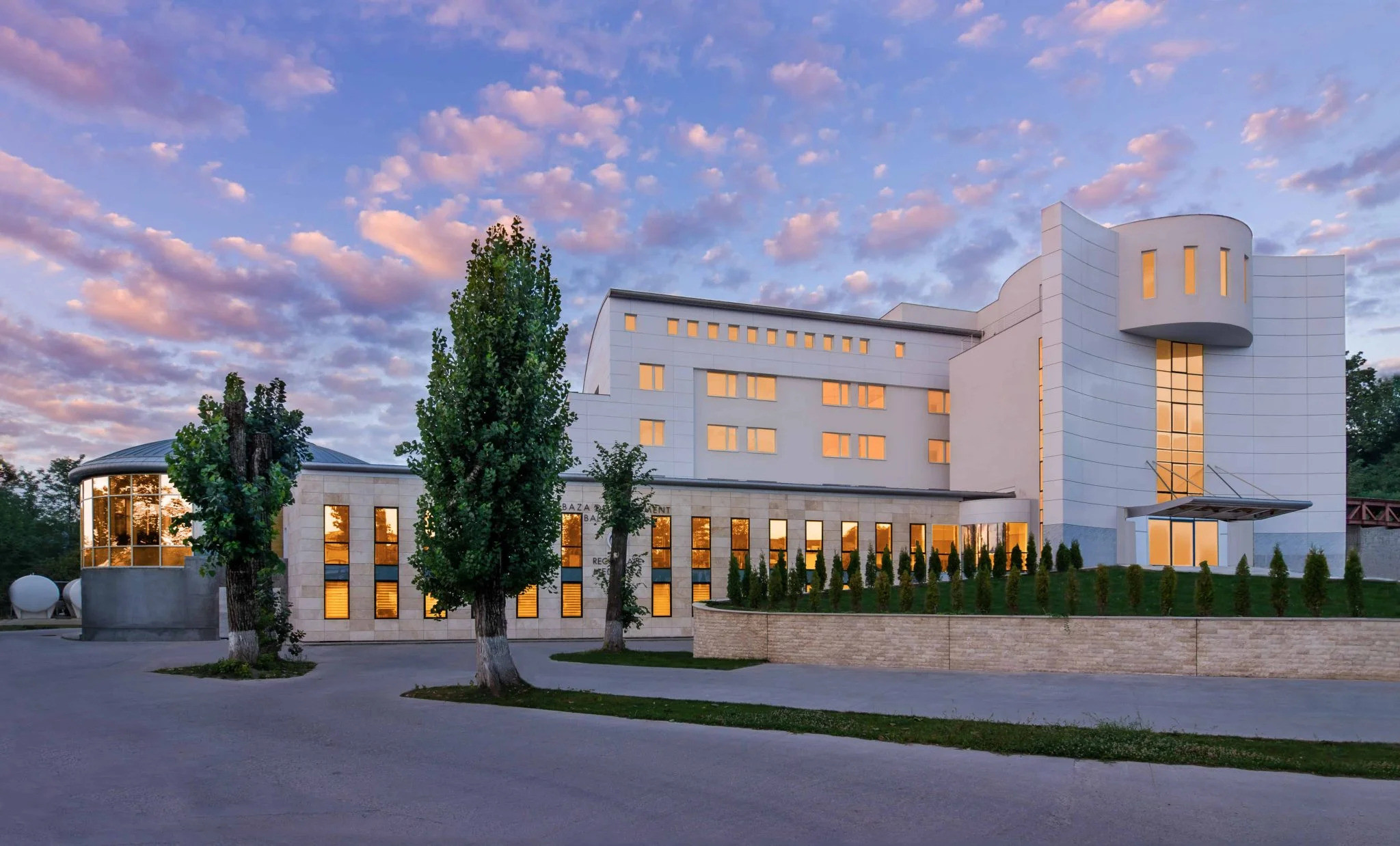 (P) Recuperare rapidă după injectare minim invazivă pentru incontinență urinară de efort la Sanconfind