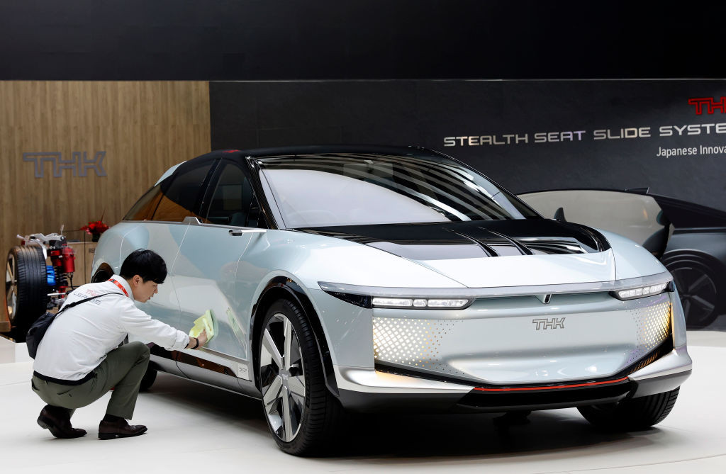 Bijuteriile de la Salonul Auto de la Paris. Dacia, prezentă cu cel mai nou model - Bigster. Galerie foto