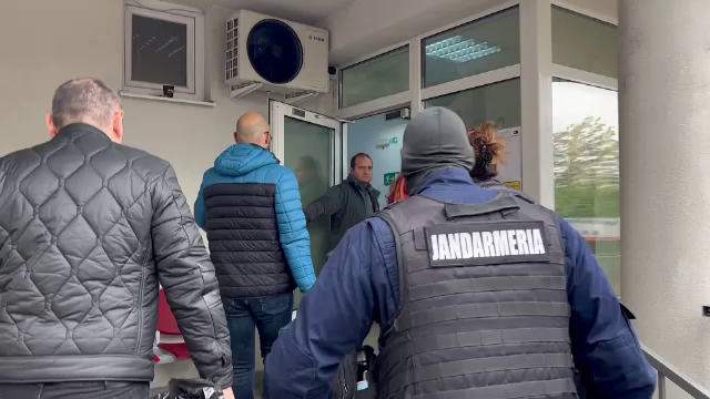 Peste 100 de percheziții în Suceava într-un dosar de corupție. Procurorii au descins și la spitalul din Rădăuți și IPJ