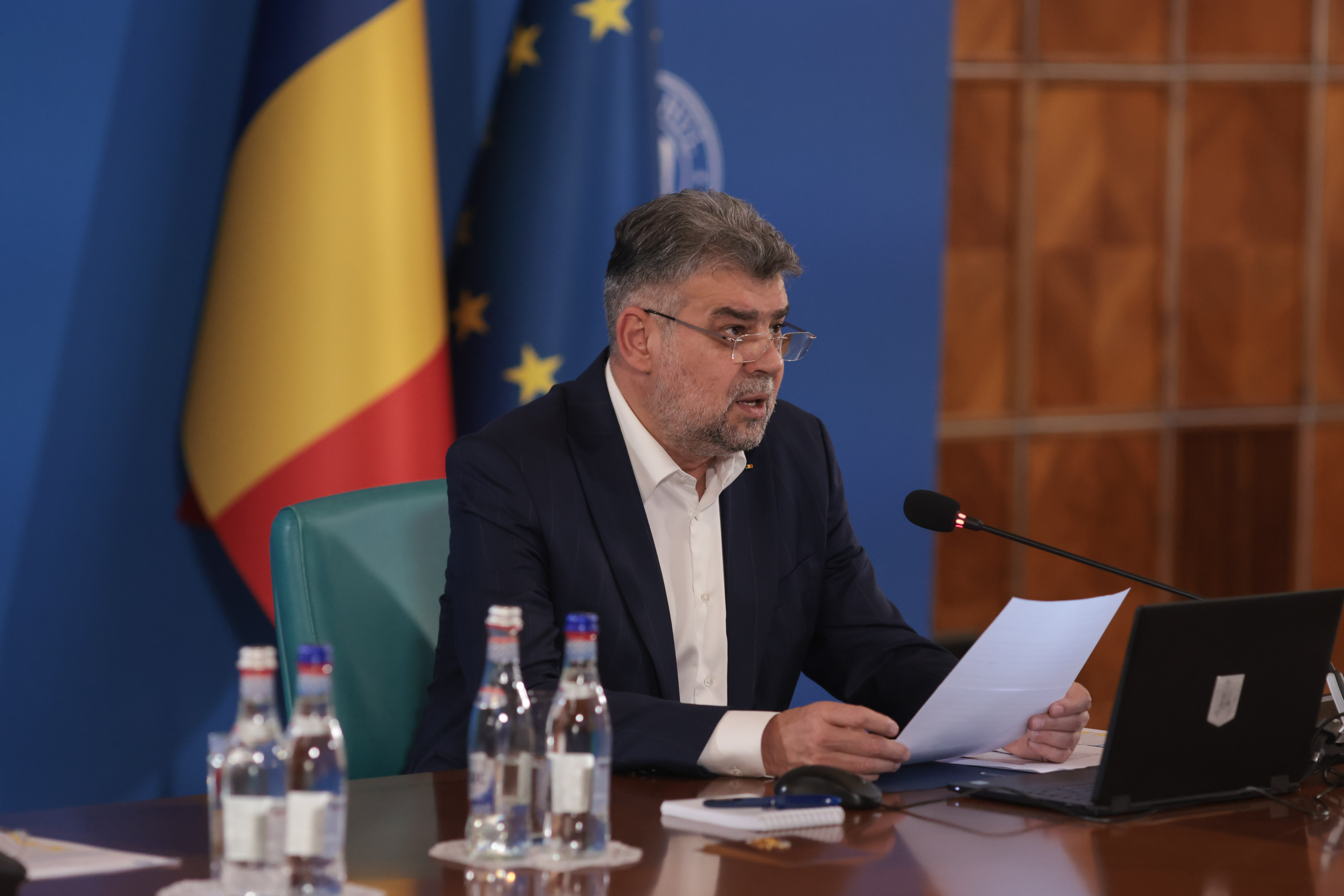 Nu a mai avut răbdare să fie votată legea salariului minim. Premierul a anunțat o nouă majorare, de la 1 ianuarie 2025