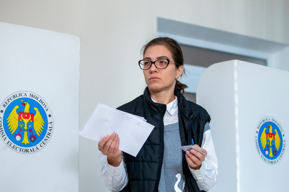 Referendum R. Moldova: S-a finalizat numărarea voturilor - 50,46% dintre alegători sunt în favoarea aderării ţării la UE