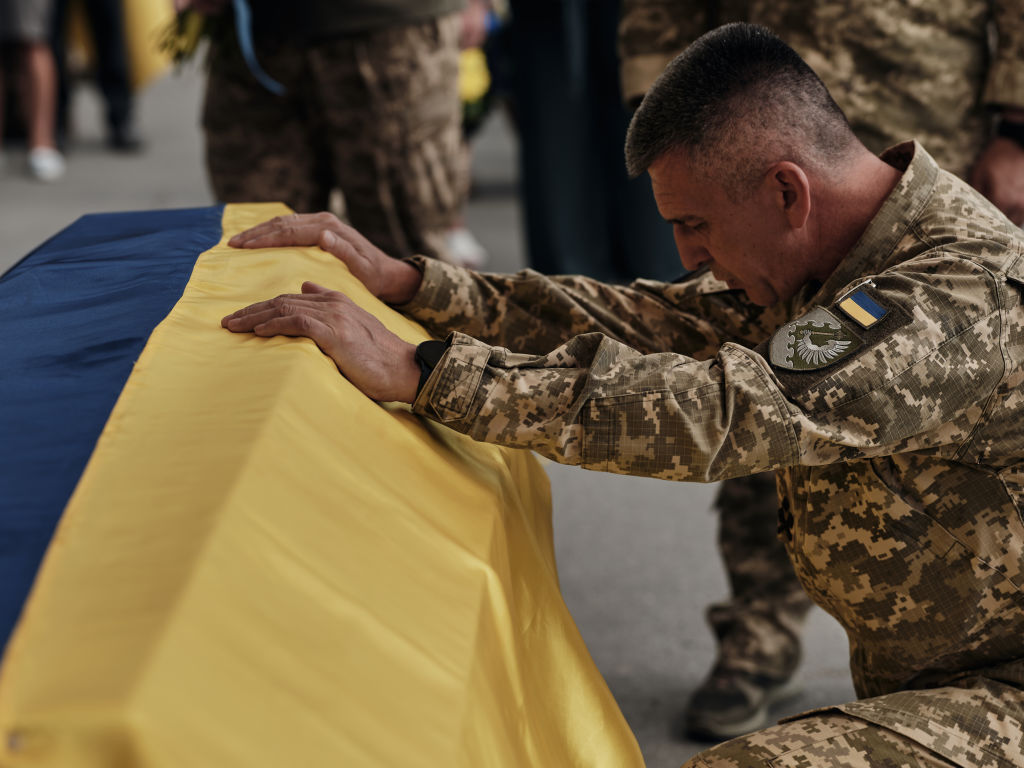 Rusia și Ucraina, schimb de cadavre ale soldaților uciși în război. Dovada că forțele Kievului au suferit pierderi mari