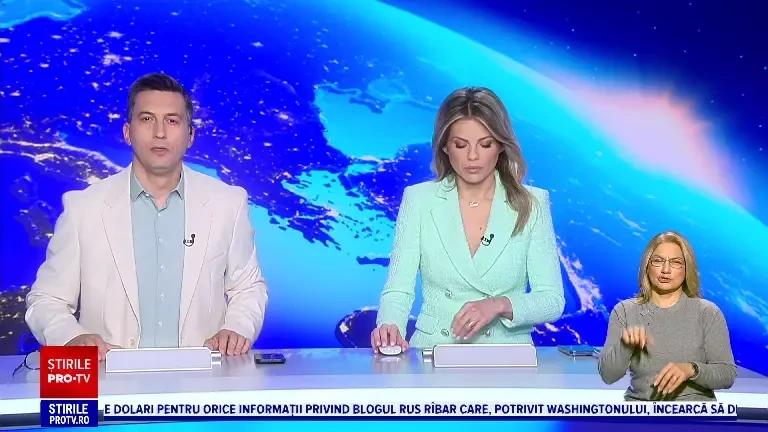 Risc de explozie în județul Bihor, după ce un incendiu a cuprins un garaj. Trei case și mai multe anexe, în pericol