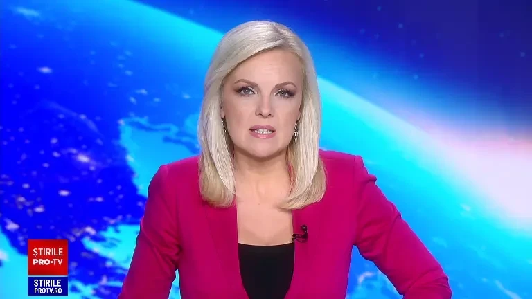 Mii de moldoveni au stat la coadă să-și voteze președintele și la referendum. Cozi uriașe la cele trei secții din București