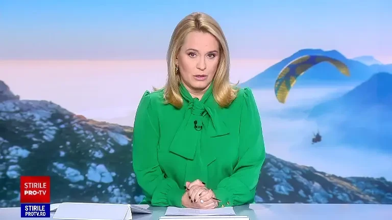 ANIMAȚIE GRAFICĂ. Cum a fost posibil ca pilotul de parapantă să cadă din aer, când zbura cu o turistă, lângă Brașov