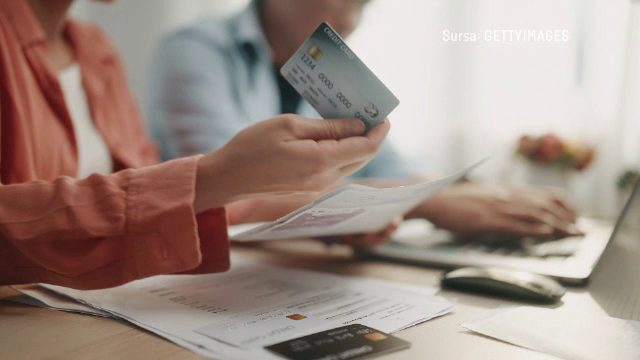 Românii au luat mai multe credite pentru case, mașini sau afaceri. Suma uriașă oferită de bănci în doar opt luni