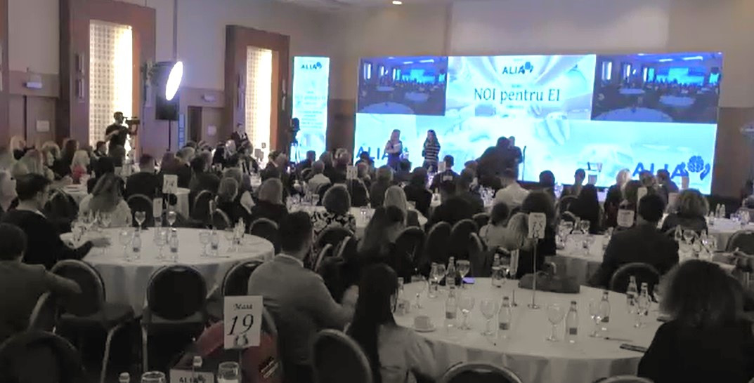 Cei mai implicați medici în tratarea bolnavilor cu AVC, premiați la Gala „NOI pentru EI”. „Românii au nevoie de ajutor”