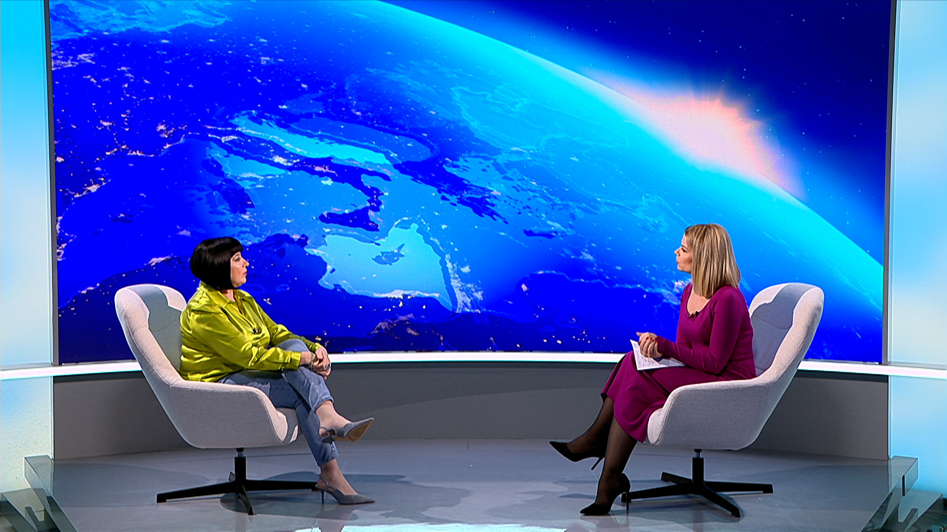 Horoscop lunar cu Neti Sandu - 23 octombrie - 23 noiembrie 2024. O lună de relaționare și câștiguri pentru zodii