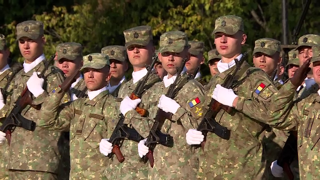 Stagiu militar voluntar de 4 luni pentru românii între 18-35 de ani: soldă de până la 5.000 lei și bonus final de 27.000 lei