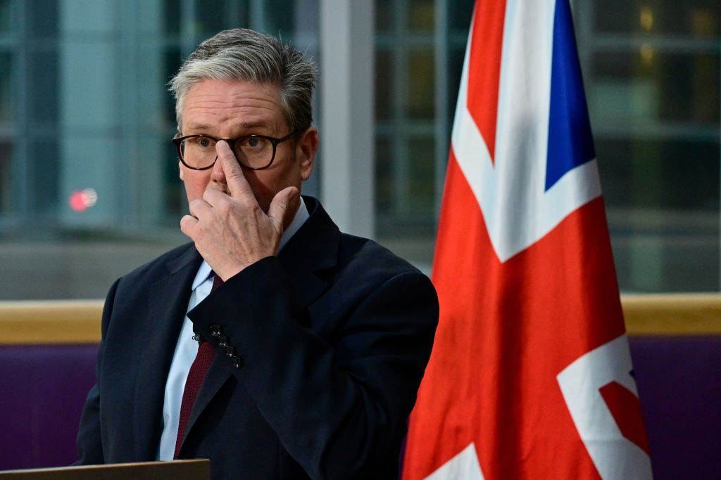 Premierul Marii Britanii, după ce Israelul a atacat Iranul: ”Teheranul nu ar trebui să răspundă!”