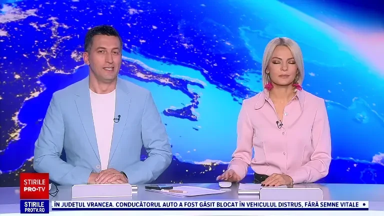 O zi obișnuită în Colorado: un cangur cu scutec sărea liniștit pe stradă