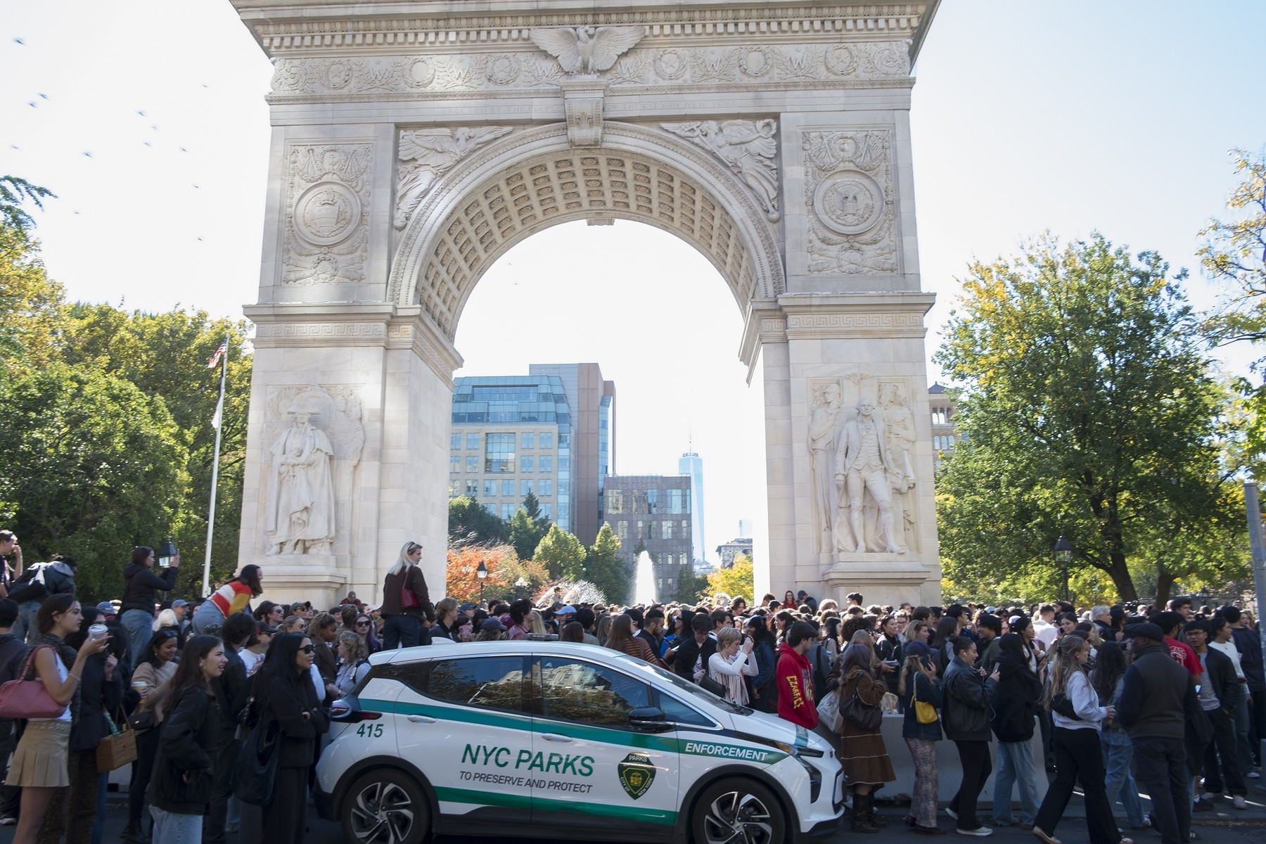 Apariție surpriză a actorului Timothée Chalamet în mijlocul unui concurs de sosii. Cum au reacționat fanii. FOTO&VIDEO